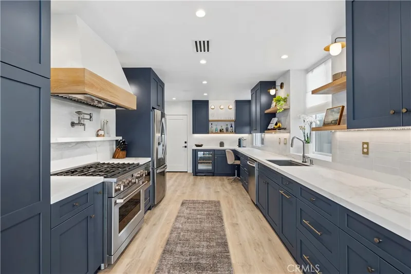 132 E 23rd Street, Costa Mesa, CA 92627