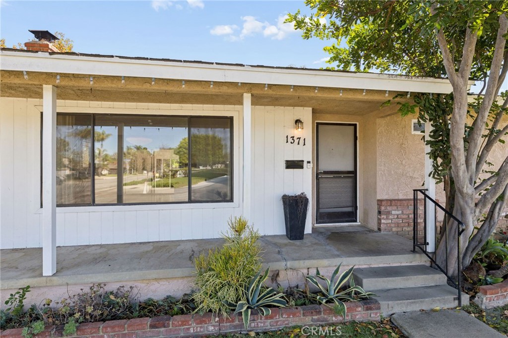 1371 Shannon, Costa Mesa CA 92626 - photo 6