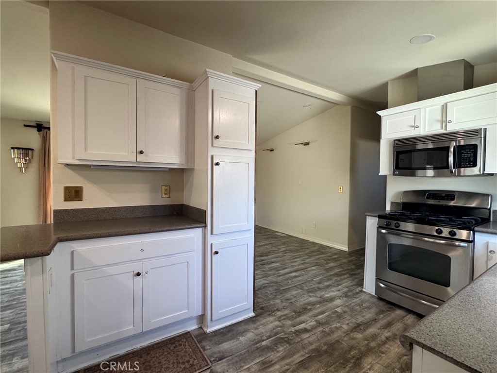 140 Cabrillo Street 22, Costa Mesa CA 92627 - photo 13