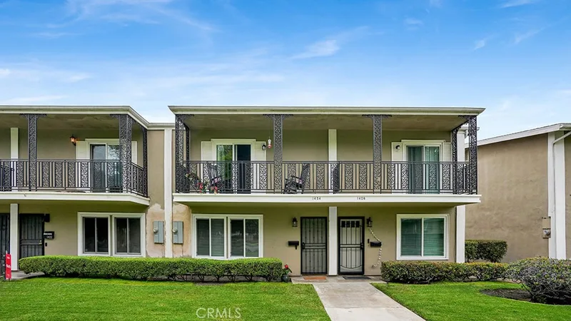 1424 Deauville Place, Costa Mesa, CA 92626