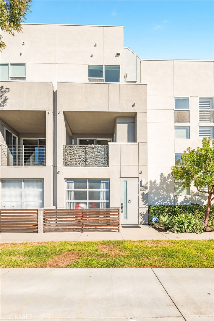 Front of the house - 143 Mercer, Costa Mesa CA 92627 - photo 1