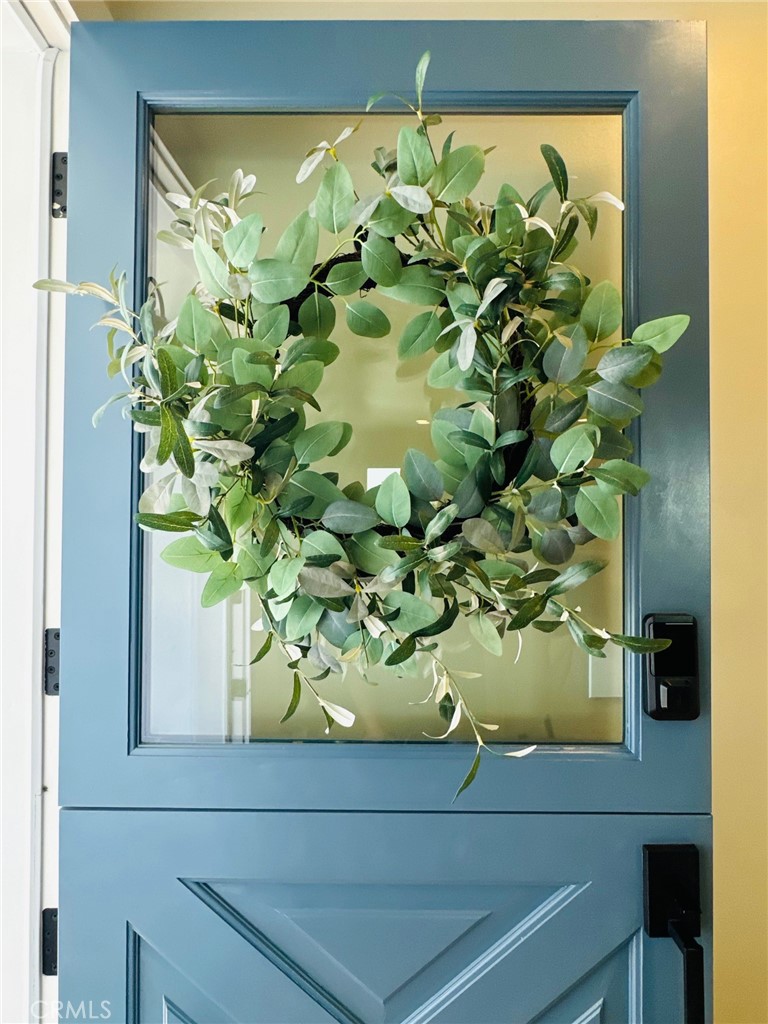 Dutch Front Door - 1430 Shamrock, Costa Mesa CA 92626 - photo 7