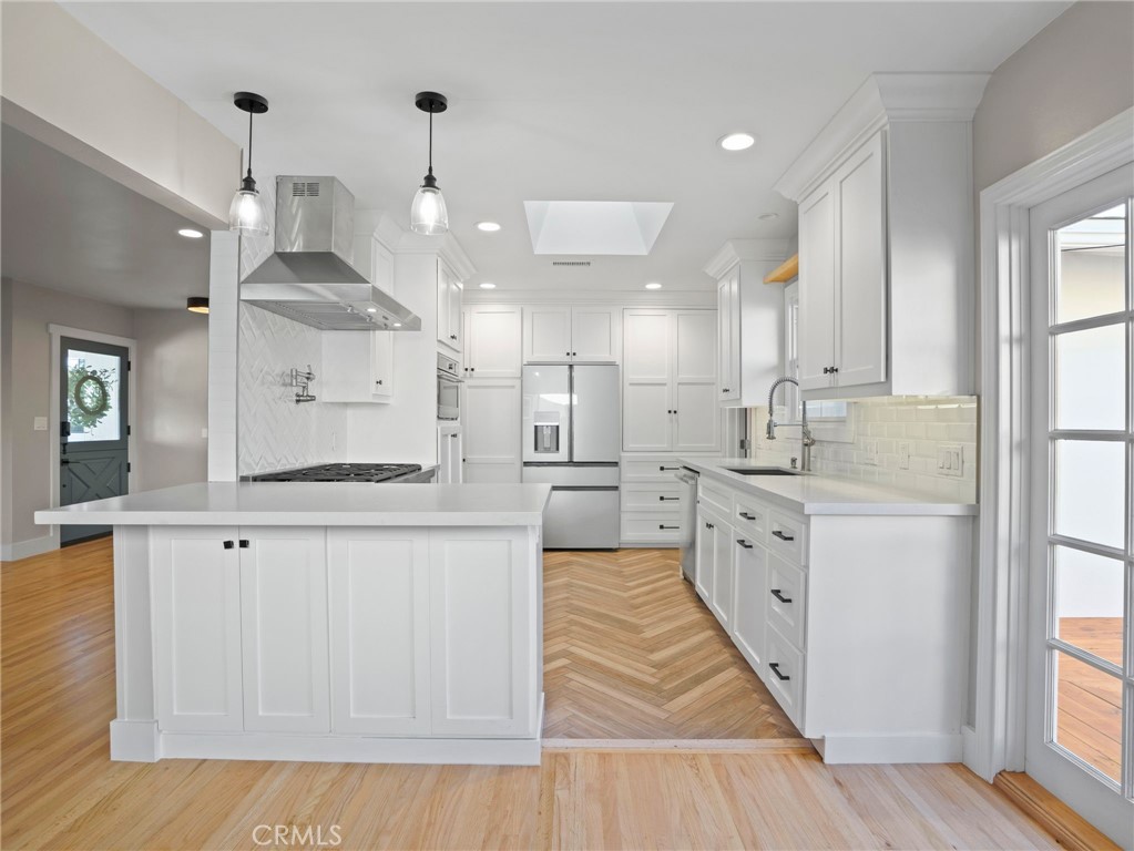 Kitchen not staged - 1430 Shamrock, Costa Mesa CA 92626 - photo 14
