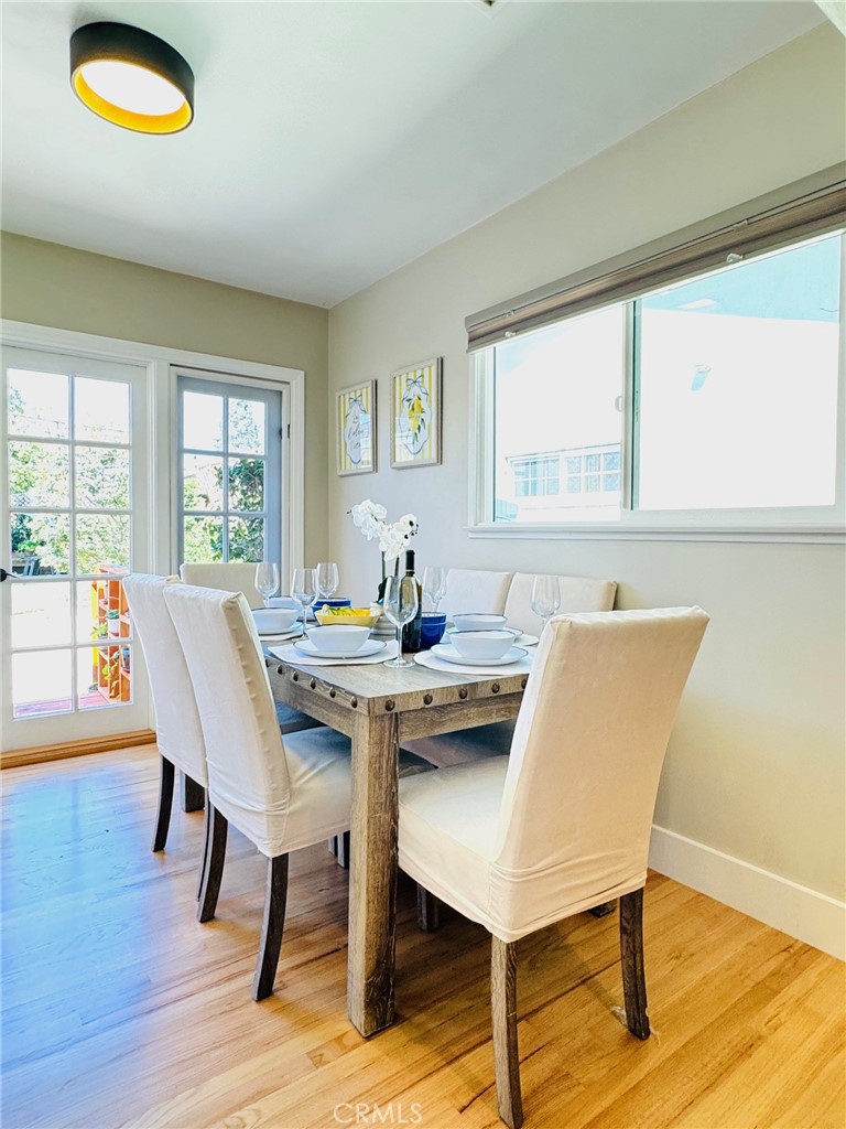 Dining nook - 1430 Shamrock, Costa Mesa CA 92626 - photo 20