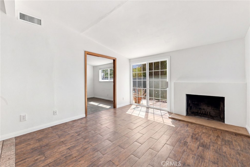 1544 Elm, Costa Mesa CA 92626 - photo 11