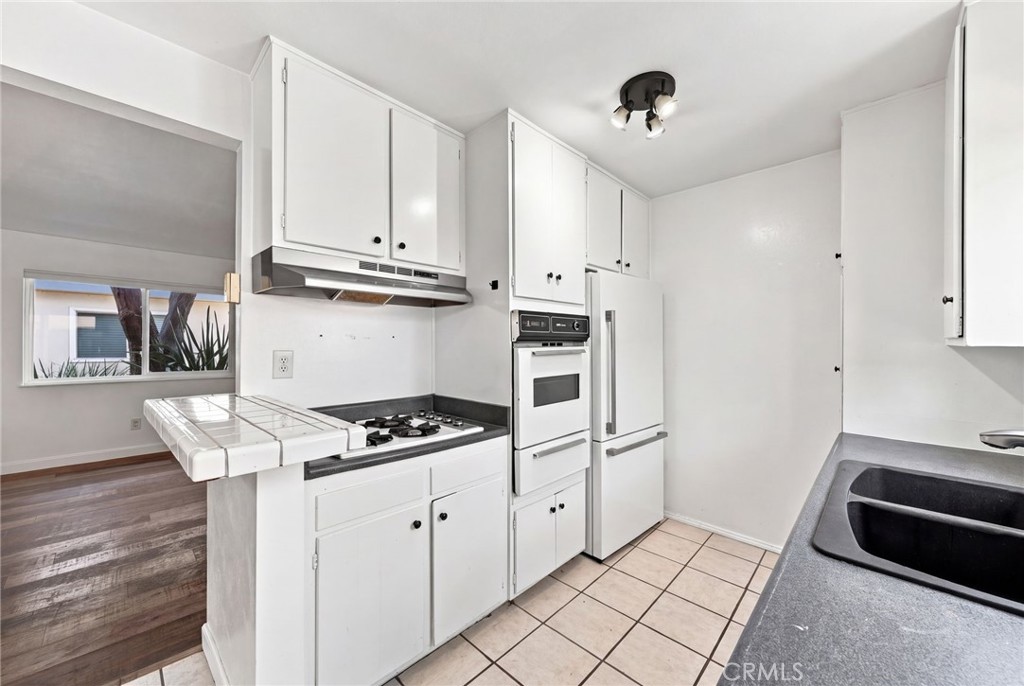 1544 Elm, Costa Mesa CA 92626 - photo 34