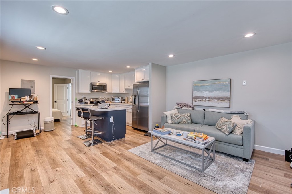 1550 Orange Avenue, Costa Mesa CA 92627 - photo 34