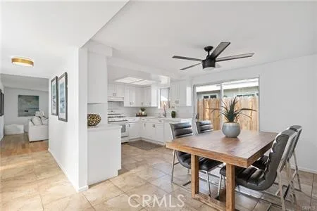 1553 Wintergreen Place A, Costa Mesa