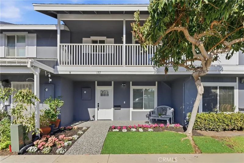 157 Yorktown, Costa Mesa, CA 92626
