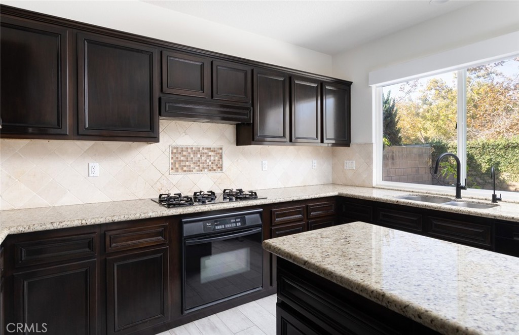 1571 Amberleaf, Costa Mesa CA 92626 - photo 14