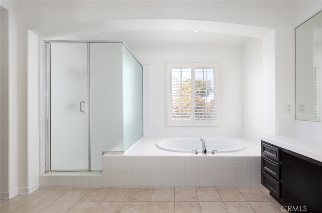 1571 Amberleaf, Costa Mesa CA 92626 - photo 28