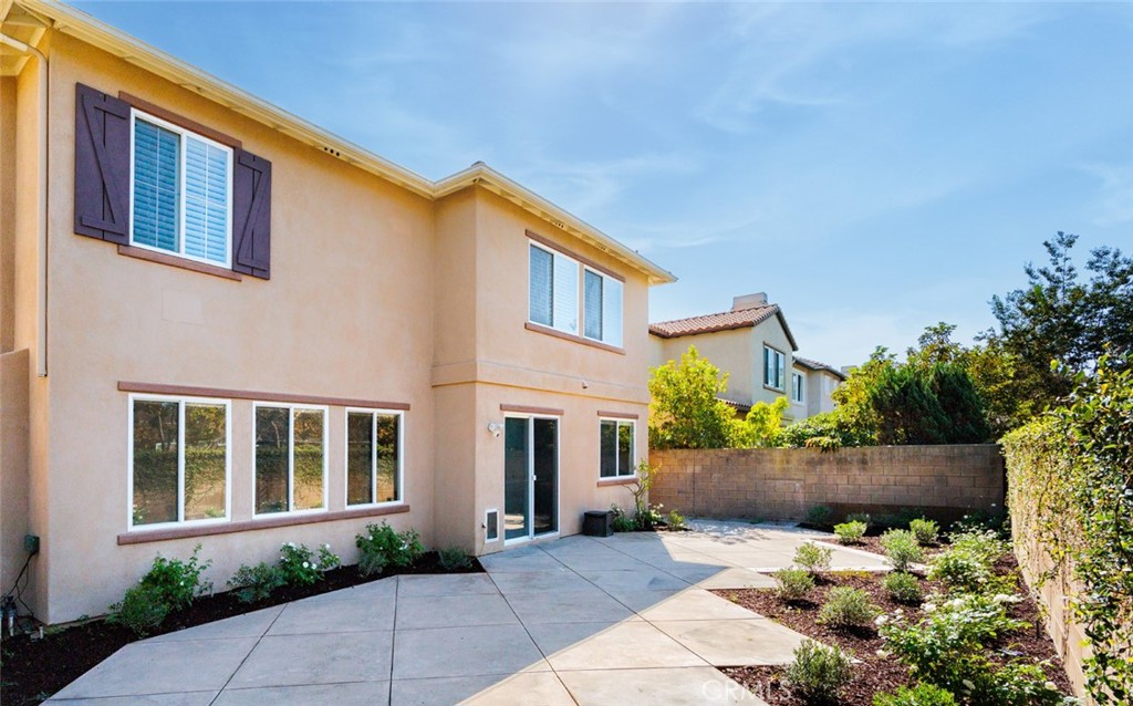 1571 Amberleaf, Costa Mesa CA 92626 - photo 32