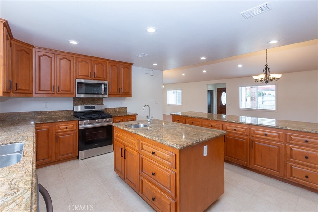 1582 Elm, Costa Mesa CA 92626 - photo 7