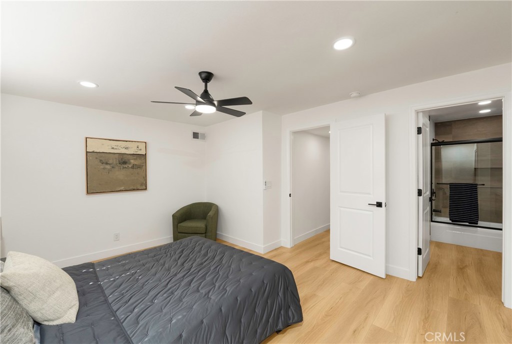 160 Yorktown, Costa Mesa CA 92626 - photo 18