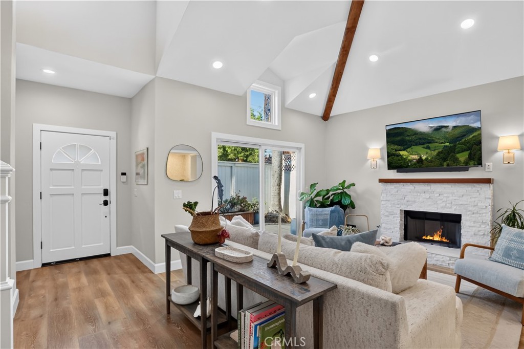 1603 Sea Horse Circle, Costa Mesa CA 92627 - photo 8