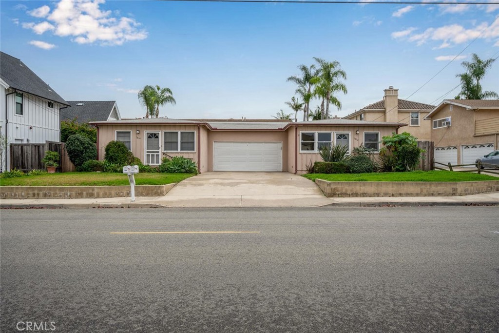 1612 Orange, Costa Mesa CA 92627 - photo 1