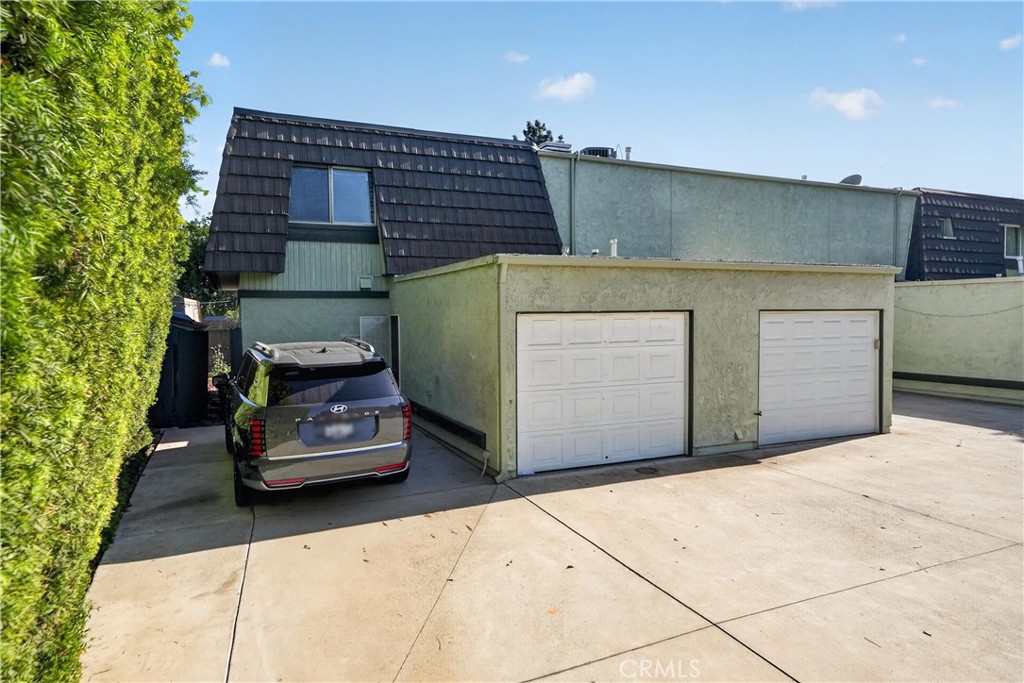 1618 Iowa D, Costa Mesa CA 92626 - photo 18