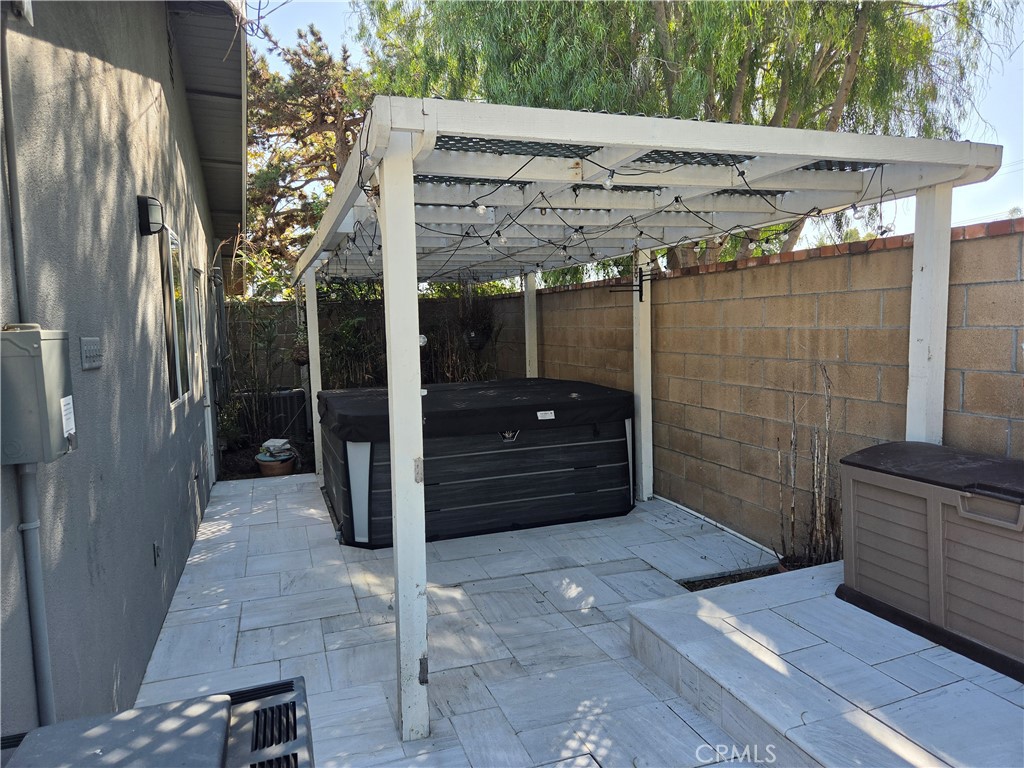 Private Jacuzzi with side entrance to Master Bedrrom. - 1628 White Oak, Costa Mesa CA 92626 - photo 9