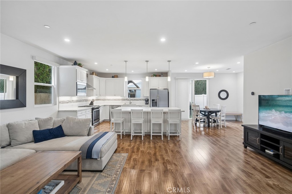 163 Flower Street B, Costa Mesa CA 92627 - photo 4