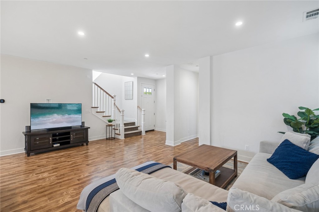 163 Flower Street B, Costa Mesa CA 92627 - photo 9