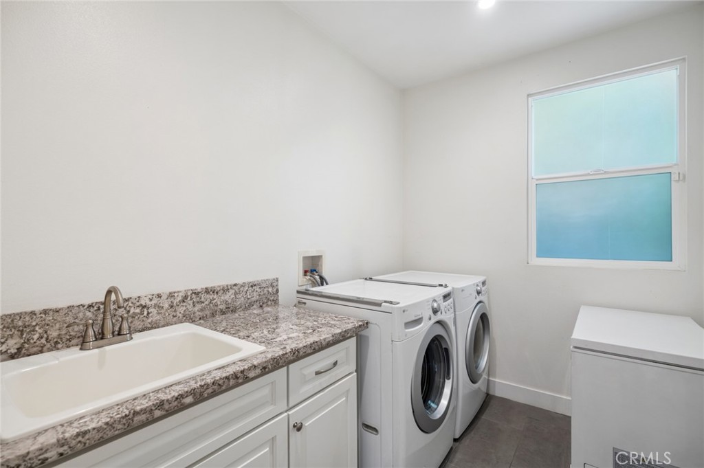 163 Flower Street B, Costa Mesa CA 92627 - photo 14