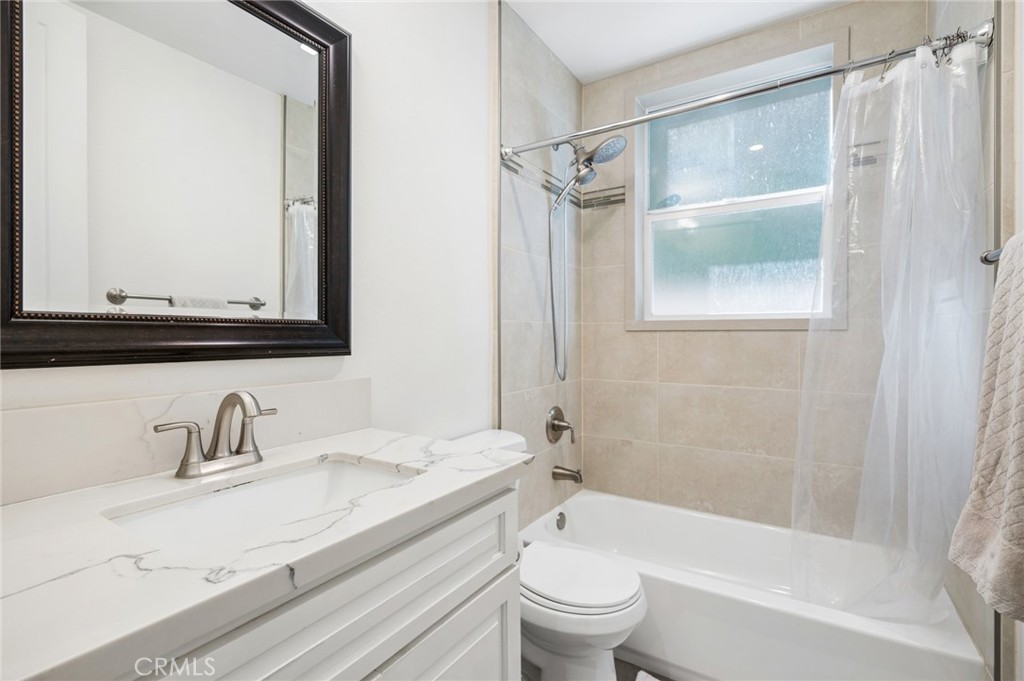Bath 1 - down - 163 Flower Street B, Costa Mesa CA 92627 - photo 16