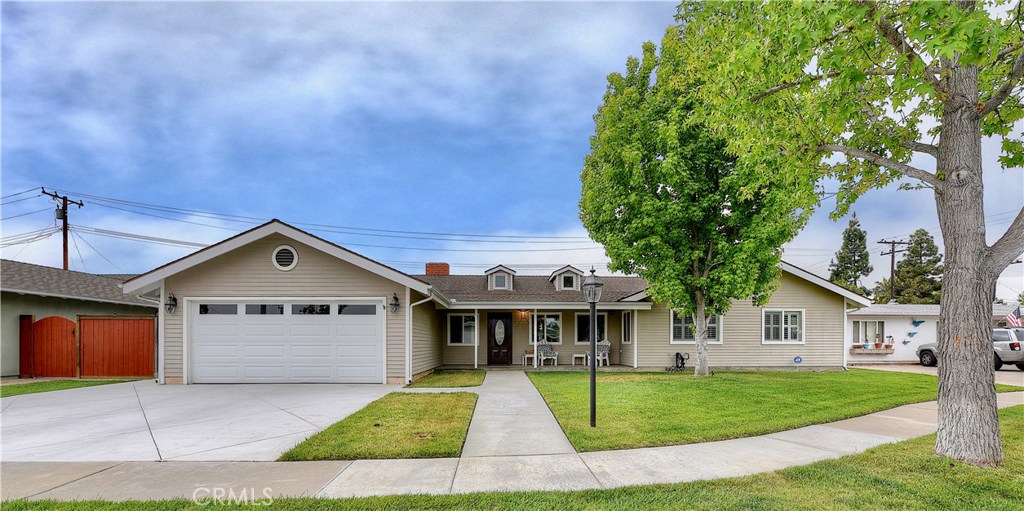 1653 SAMAR Place, Costa Mesa CA 92626 - photo 1