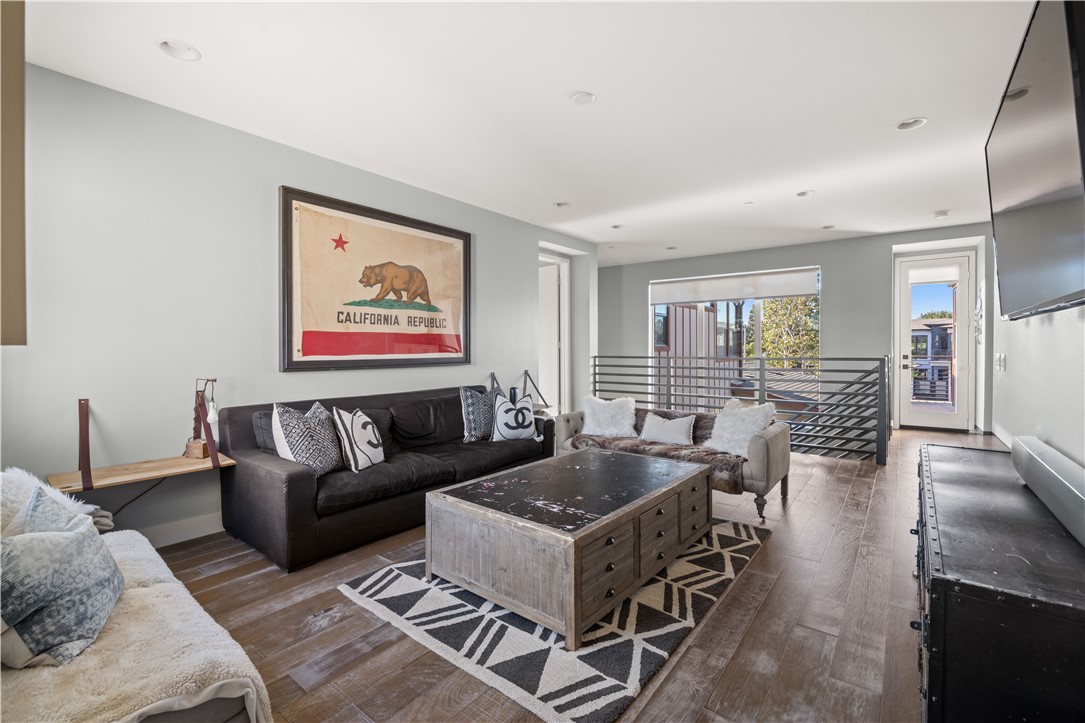 1657 Murano Place, Costa Mesa CA 92626 - photo 23