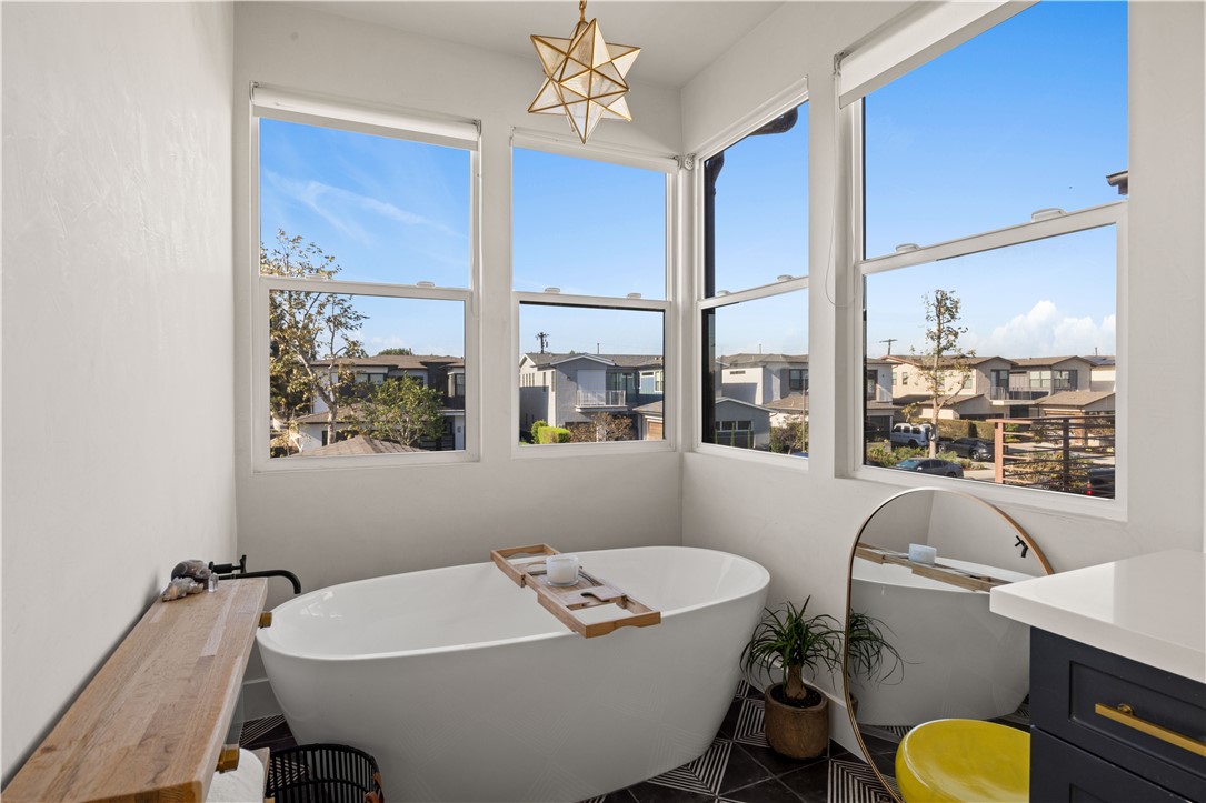 1657 Murano Place, Costa Mesa CA 92626 - photo 28