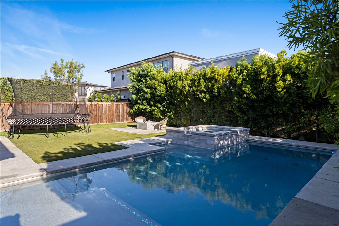 1657 Murano Place, Costa Mesa CA 92626 - photo 40