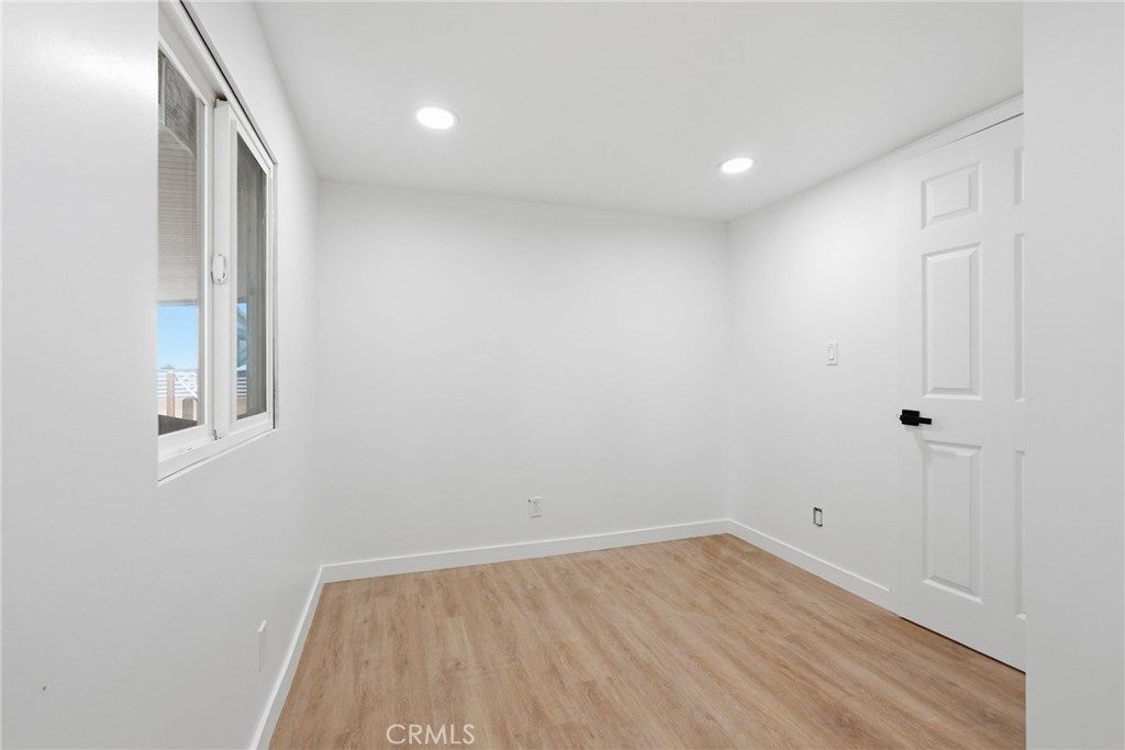 1660 Whittier 29, Costa Mesa CA 92627 - photo 8