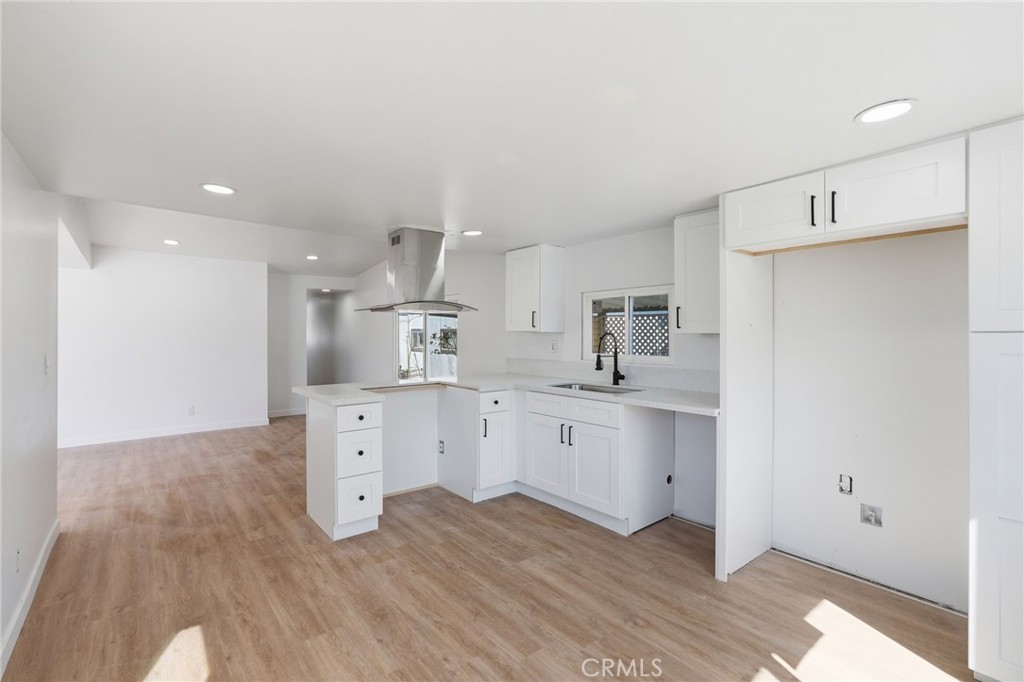 1660 Whittier 29, Costa Mesa CA 92627 - photo 21