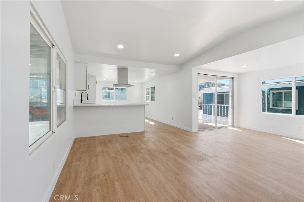 1660 Whittier 29, Costa Mesa CA 92627 - photo 23