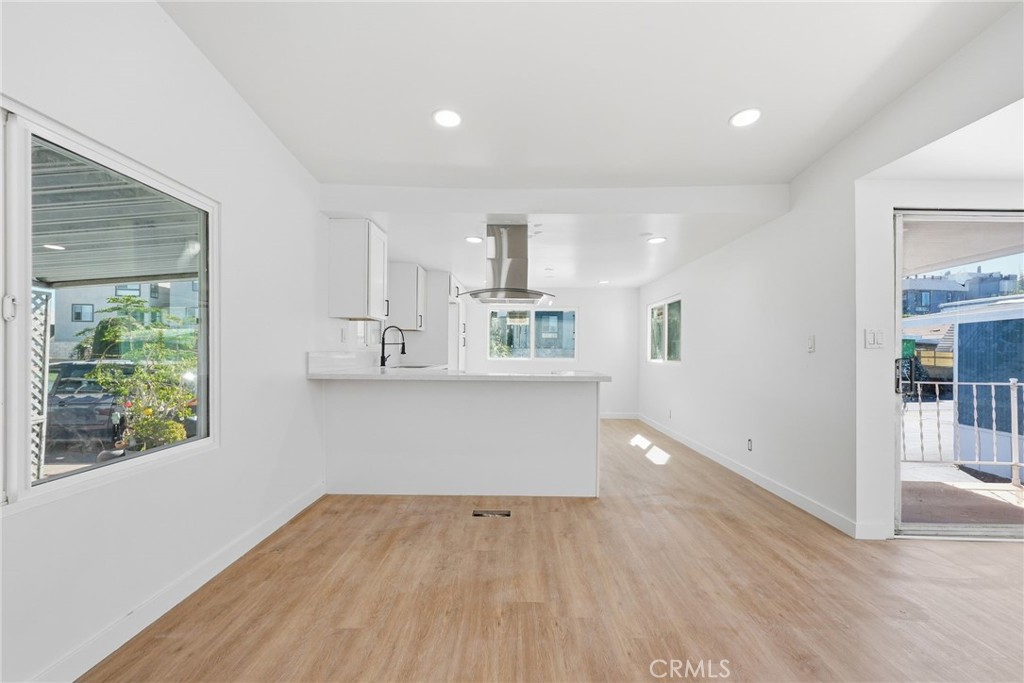 1660 Whittier 29, Costa Mesa CA 92627 - photo 24