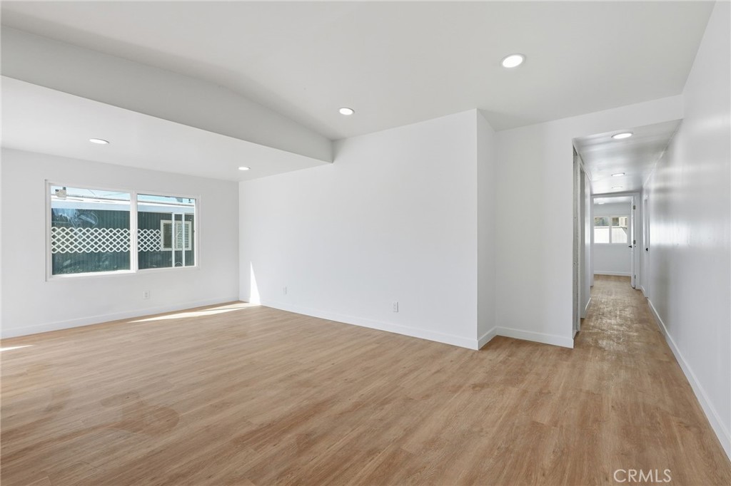1660 Whittier 29, Costa Mesa CA 92627 - photo 27