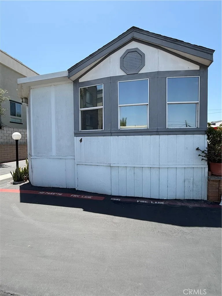 1660 Whittier Ave 4, Costa Mesa