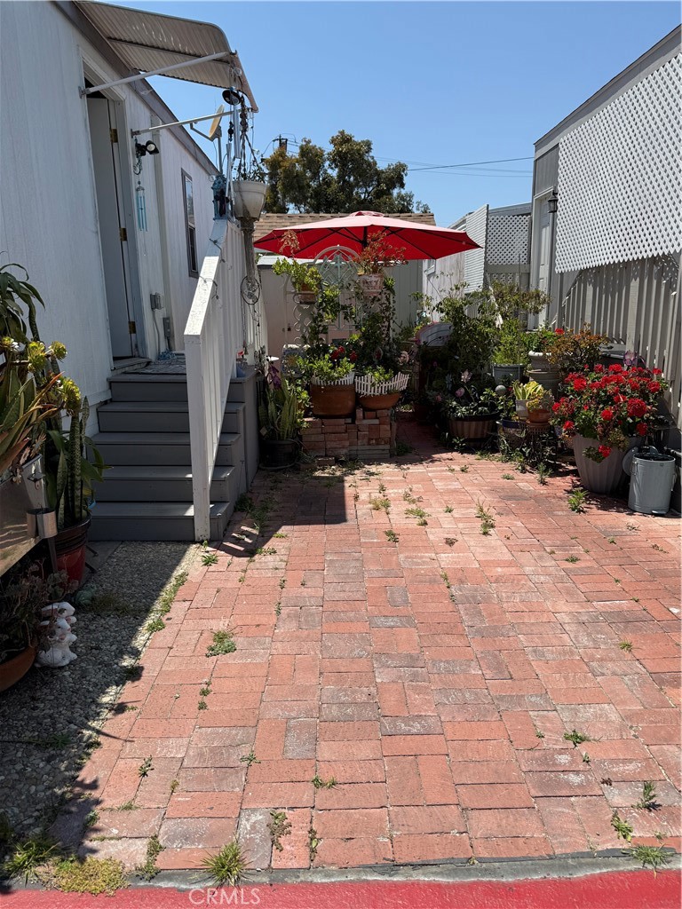 1660 Whittier Ave 4, Costa Mesa CA 92627 - photo 16