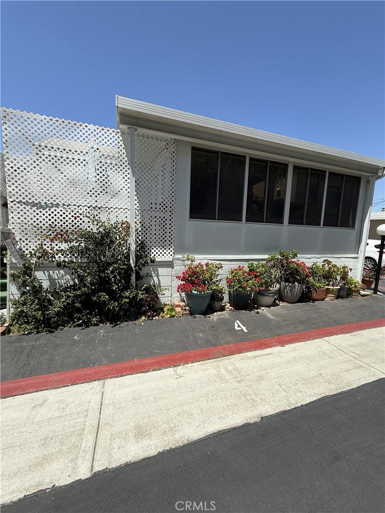 1660 Whittier Ave 4, Costa Mesa CA 92627 - photo 27