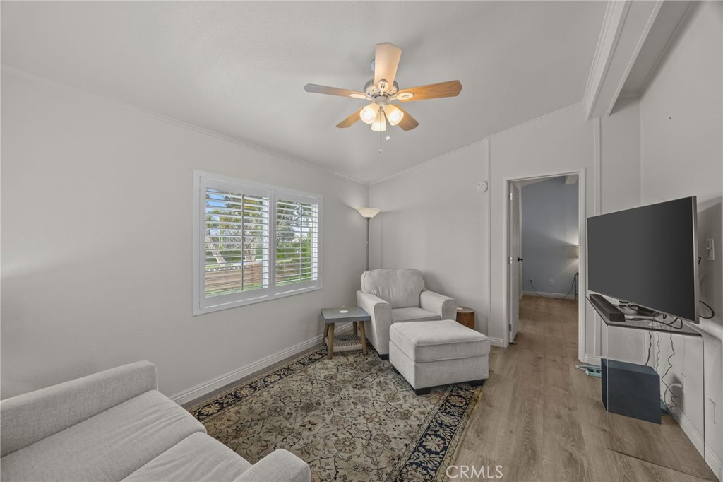 1660 Whittier Avenue 3, Costa Mesa CA 92627 - photo 6