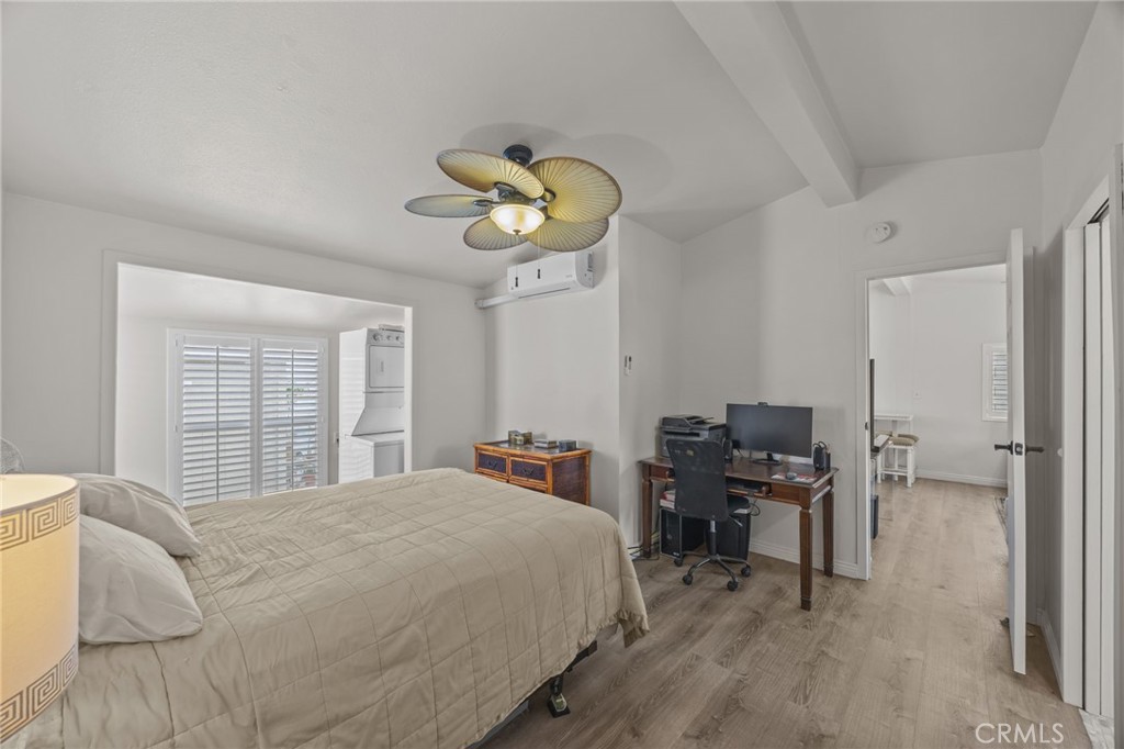 1660 Whittier Avenue 3, Costa Mesa CA 92627 - photo 15