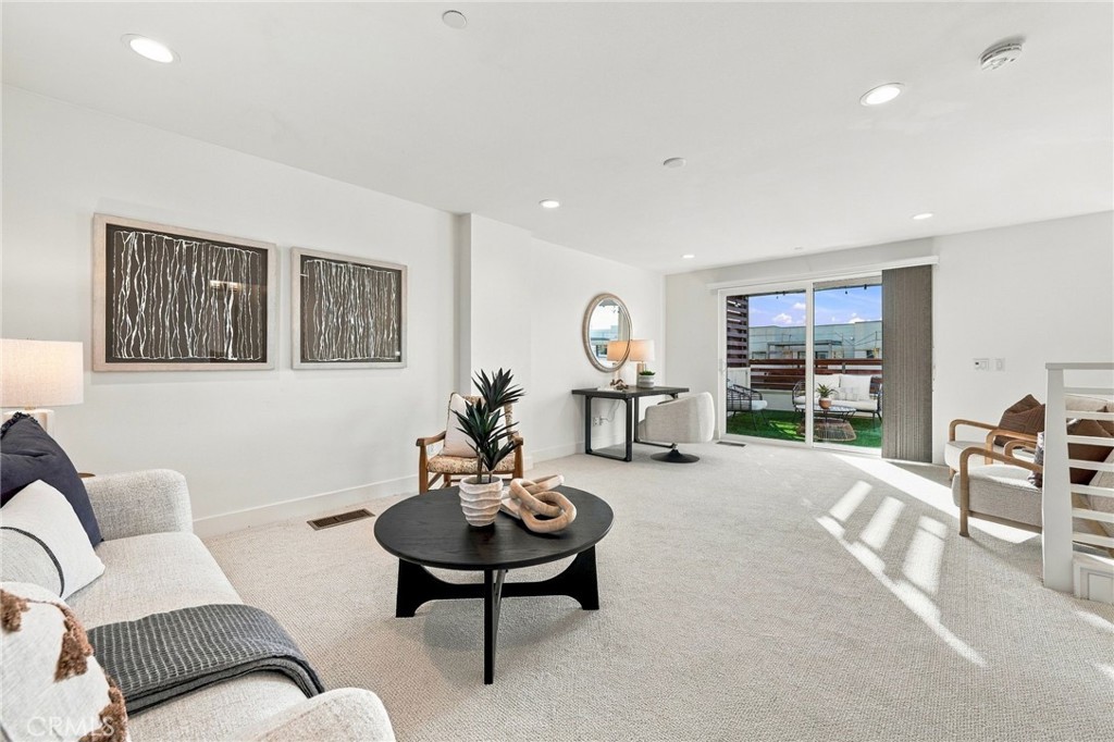 1667 Monarch, Costa Mesa CA 92627 - photo 23