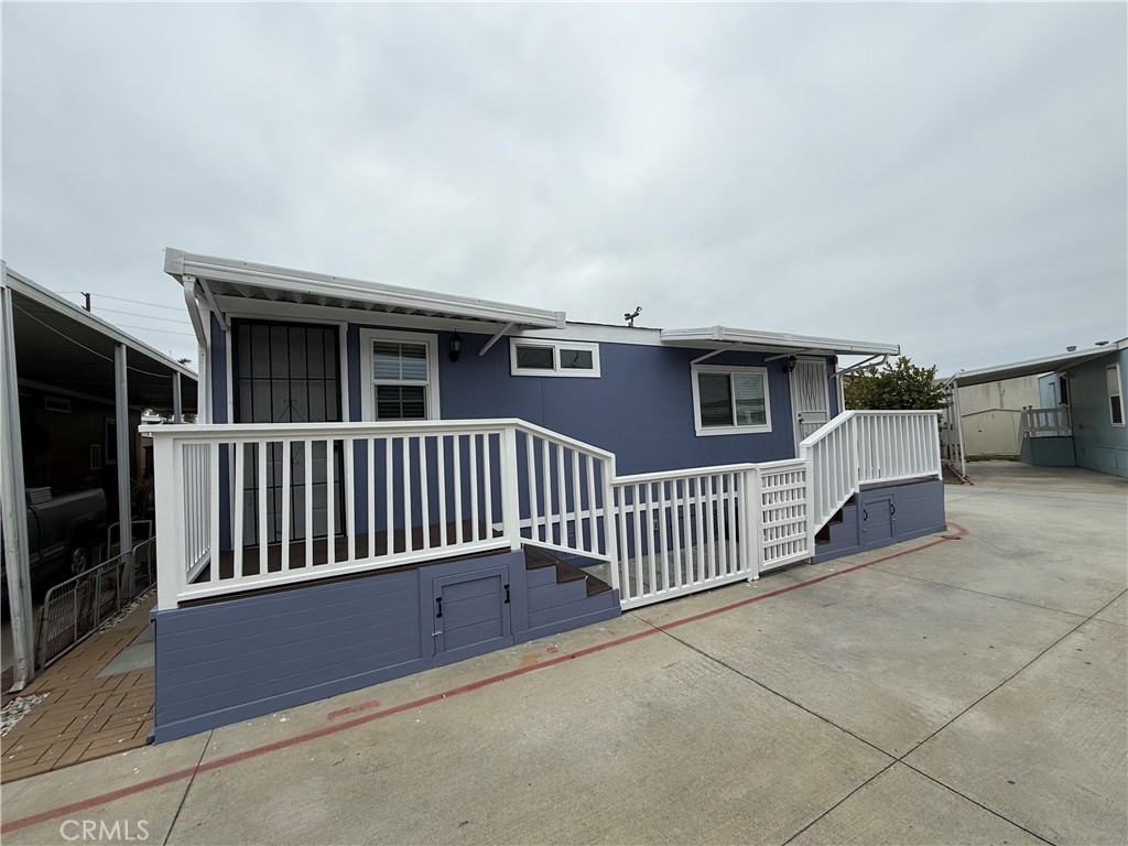 1741 Pomona Avenue 21, Costa Mesa CA 92627 - photo 14
