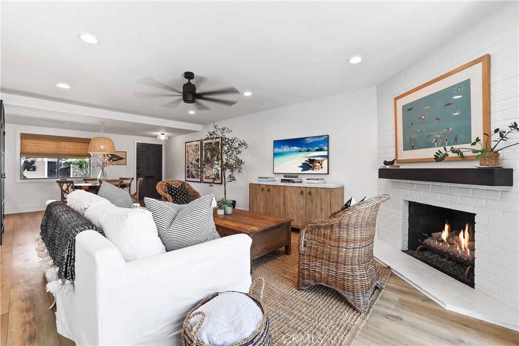 1741 Tustin Avenue 14D, Costa Mesa CA 92627 - photo 1