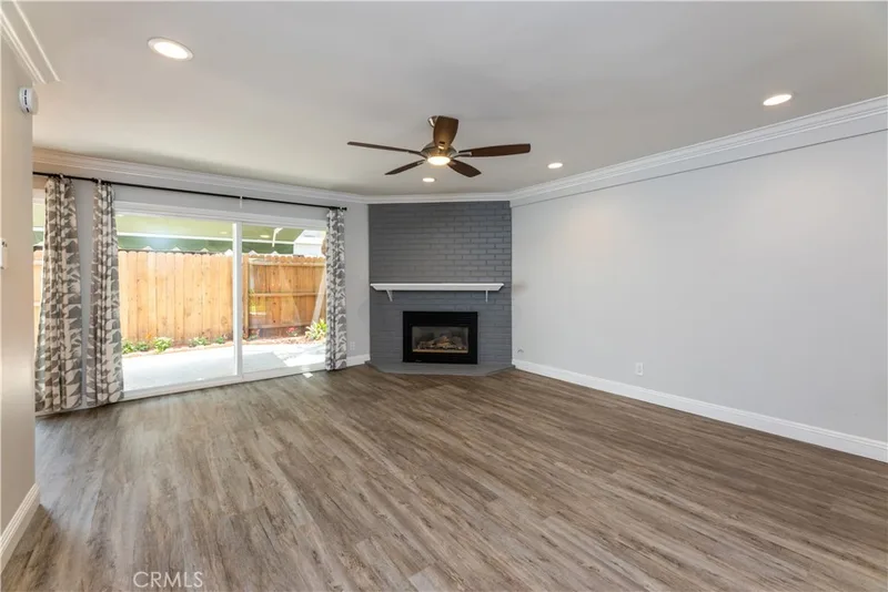 1741 Tustin Avenue 27, Costa Mesa, CA 92627