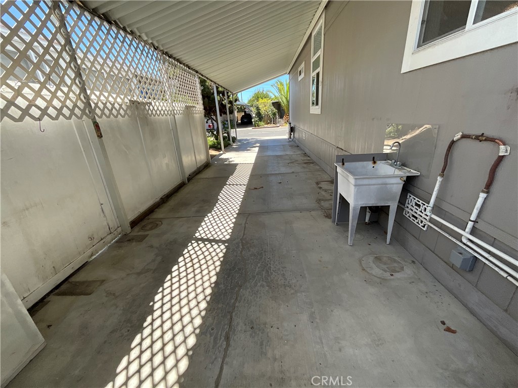 1750 Whittier Ave 22, Costa Mesa CA 92627 - photo 4