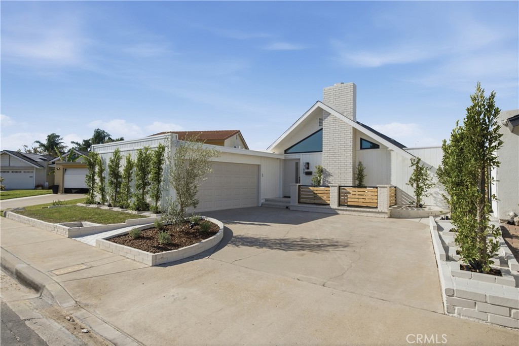 1788 Hawaii Circle, Costa Mesa CA 92626 - photo 1