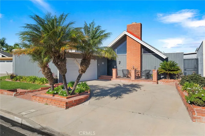 1788 Hawaii, Costa Mesa, CA 92626