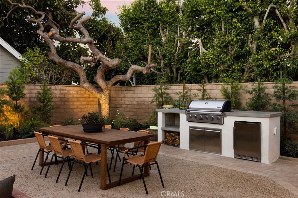 1806 Hummingbird Drive, Costa Mesa CA 92626 - photo 28