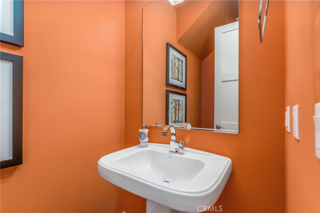 1809 Ocean Court, Costa Mesa CA 92627 - photo 21