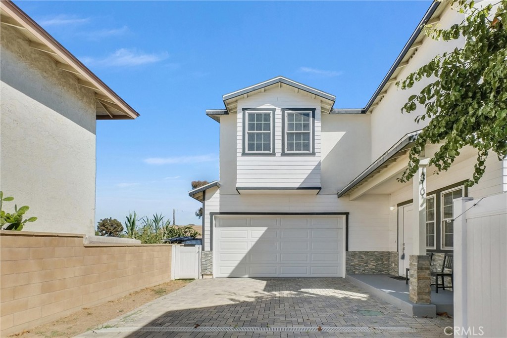 1810 Pomona, Costa Mesa CA 92627 - photo 4